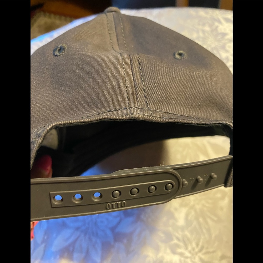 Fishlab SnapBack NWT - Picture 3 of 4